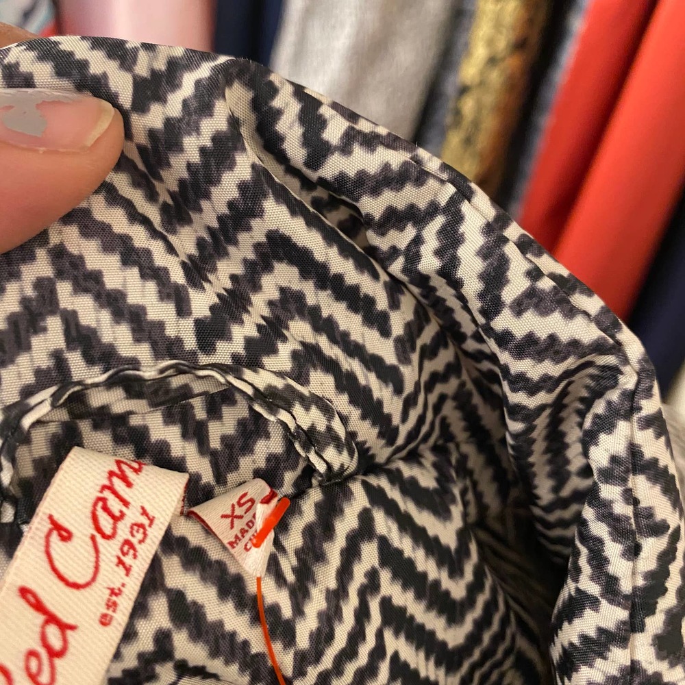 Red Camel Gray Pattern Vest XS NWT - Picture 4 of 5